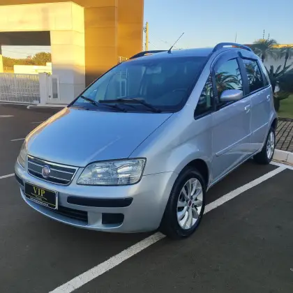 FIAT IDEA 1.4 MPI ELX 8V FLEX 4P MANUAL FIAT IDEA 1.4 MPI ELX 8V FLEX 4P MANUAL