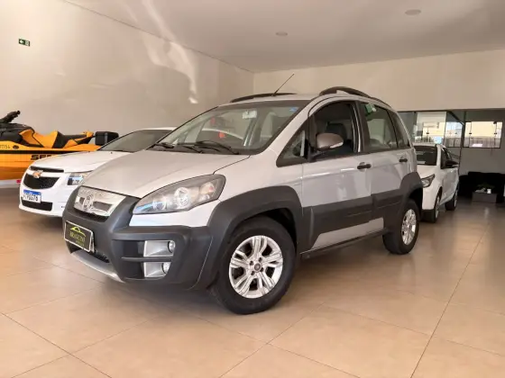 FIAT IDEA 1.8 MPI ADVENTURE 16V FLEX 4P AUTOMATIZADO FIAT IDEA 1.8 MPI ADVENTURE 16V FLEX 4P AUTOMATIZADO