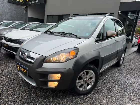 FIAT IDEA 1.8 MPI ADVENTURE 16V FLEX 4P MANUAL FIAT IDEA 1.8 MPI ADVENTURE 16V FLEX 4P MANUAL