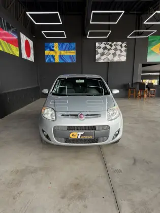 FIAT PALIO 1.0 MPI ATTRACTIVE 8V FLEX 4P MANUAL FIAT PALIO 1.0 MPI ATTRACTIVE 8V FLEX 4P MANUAL