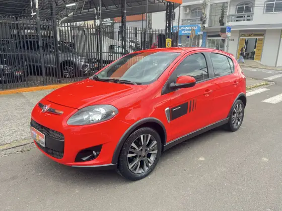 FIAT PALIO 1.6 MPI SPORTING 16V FLEX 4P MANUAL FIAT PALIO 1.6 MPI SPORTING 16V FLEX 4P MANUAL