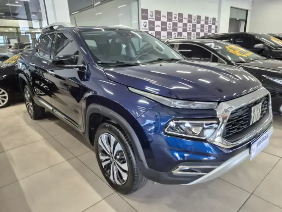 FIAT TORO 2.0 16V TURBO DIESEL RANCH 4WD AT9 FIAT TORO 2.0 16V TURBO DIESEL RANCH 4WD AT9