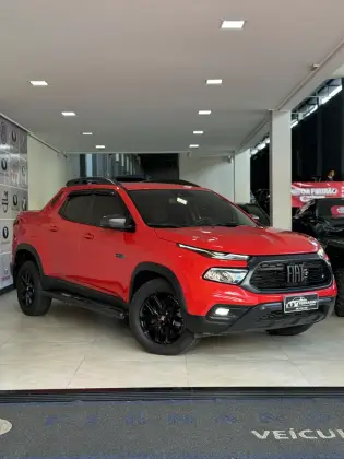 FIAT TORO 2.0 16V TURBO DIESEL ULTRA 4WD AT9 FIAT TORO 2.0 16V TURBO DIESEL ULTRA 4WD AT9