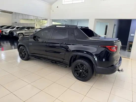 FIAT-TORO-2023