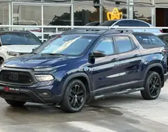 FIAT TORO 2.0 16V TURBO DIESEL ULTRA 4WD AT9 FIAT TORO 2.0 16V TURBO DIESEL ULTRA 4WD AT9