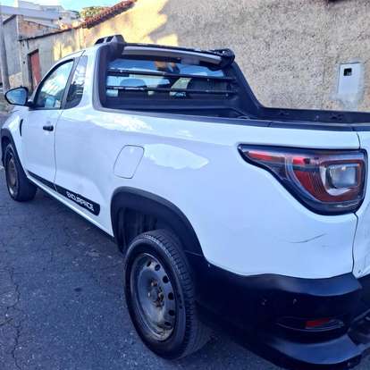 FIAT-STRADA-2021