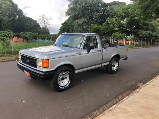 FORD F-1000 3.9 SUPER SÉRIE CS 8V DIESEL 2P MANUAL FORD F-1000 3.9 SUPER SÉRIE CS 8V DIESEL 2P MANUAL