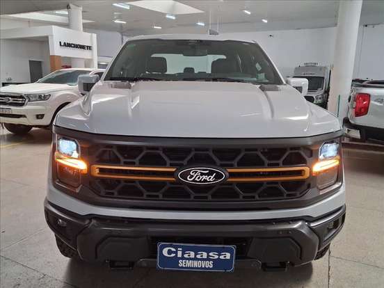 FORD-F-150-5.0 V8 GASOLINA CD TREMOR FX4 AUTOMÁTICO FORD-F-150-2025