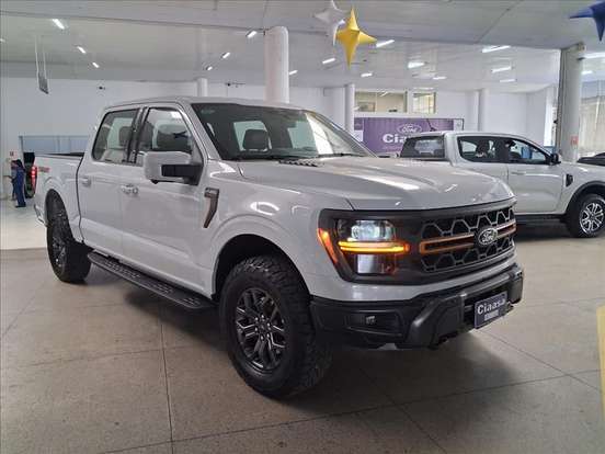 FORD-F-150-5.0 V8 GASOLINA CD TREMOR FX4 AUTOMÁTICO FORD-F-150-2025