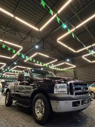 FORD F-250 4.2 XL 4X2 CS TURBO INTERCOOLER DIESEL 2P MANUAL FORD F-250 4.2 XL 4X2 CS TURBO INTERCOOLER DIESEL 2P MANUAL
