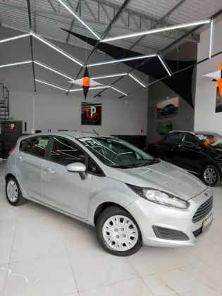 FORD FIESTA 1.5 S HATCH 16V FLEX 4P MANUAL FORD FIESTA 1.5 S HATCH 16V FLEX 4P MANUAL