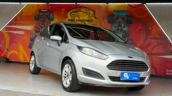 FORD FIESTA 1.5 S HATCH 16V FLEX 4P MANUAL FORD FIESTA 1.5 S HATCH 16V FLEX 4P MANUAL