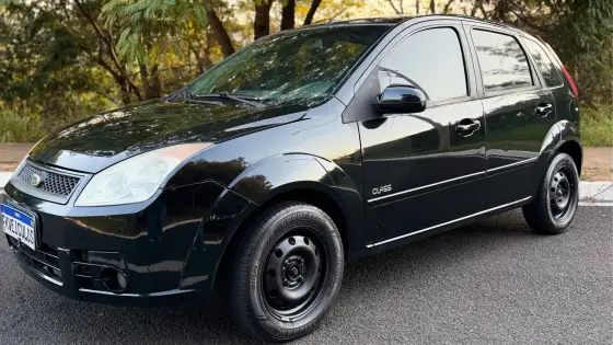 FORD FIESTA 1.6 MPI HATCH 8V FLEX 4P MANUAL FORD FIESTA 1.6 MPI HATCH 8V FLEX 4P MANUAL