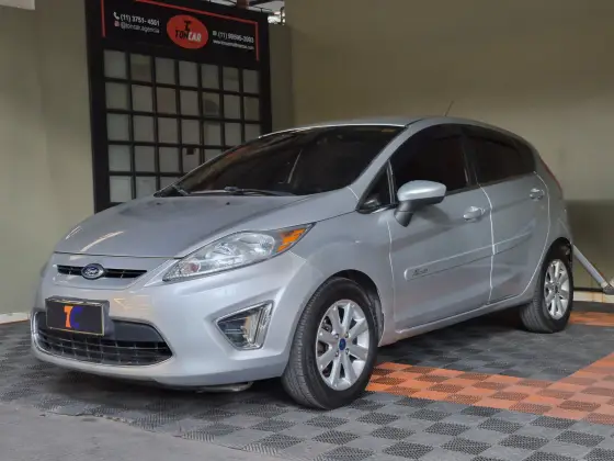 FORD FIESTA 1.6 SE HATCH 16V FLEX 4P MANUAL FORD FIESTA 1.6 SE HATCH 16V FLEX 4P MANUAL