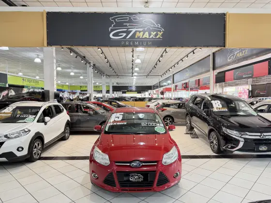 FORD FOCUS 1.6 SE 16V FLEX 4P MANUAL FORD FOCUS 1.6 SE 16V FLEX 4P MANUAL