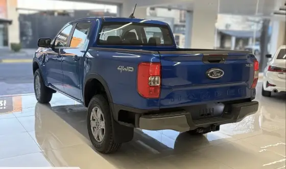 FORD RANGER 2.0 TURBO DIESEL CD XLS 4X4 AUTOMÁTICO FORD RANGER 2.0 TURBO DIESEL CD XLS 4X4 AUTOMÁTICO