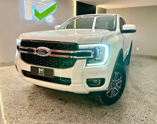FORD RANGER 3.0 V6 TURBO DIESEL CD XLT 4X4 AUTOMÁTICO FORD RANGER 3.0 V6 TURBO DIESEL CD XLT 4X4 AUTOMÁTICO