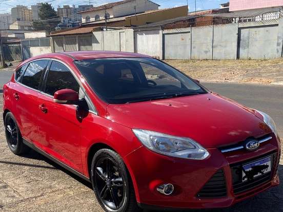 FORD-FOCUS-2.0 SE 16V FLEX 4P POWERSHIFT FORD-FOCUS-2013