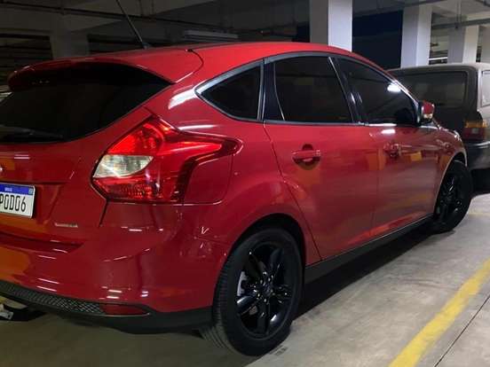 FORD-FOCUS-2.0 SE 16V FLEX 4P POWERSHIFT FORD-FOCUS-2013