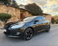 FORD FOCUS 2.0 TITANIUM SEDAN 16V FLEX 4P POWERSHIFT FORD FOCUS 2.0 TITANIUM SEDAN 16V FLEX 4P POWERSHIFT
