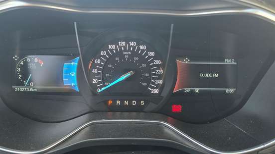 FORD-FUSION-2015