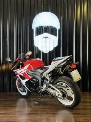 HONDA-CBR 600RR HONDA-CBR 600RR-2012