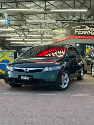 HONDA CIVIC 1.8 LXS 16V FLEX 4P AUTOMÁTICO