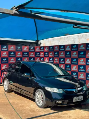 HONDA CIVIC 1.8 LXS 16V FLEX 4P MANUAL HONDA CIVIC 1.8 LXS 16V FLEX 4P MANUAL