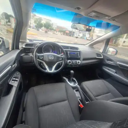 HONDA-FIT-2016