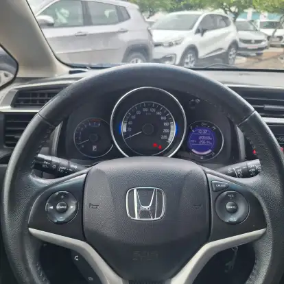 HONDA-FIT-2016