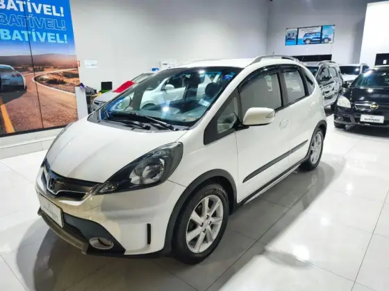HONDA FIT 1.5 TWIST 16V FLEX 4P AUTOMÁTICO HONDA FIT 1.5 TWIST 16V FLEX 4P AUTOMÁTICO