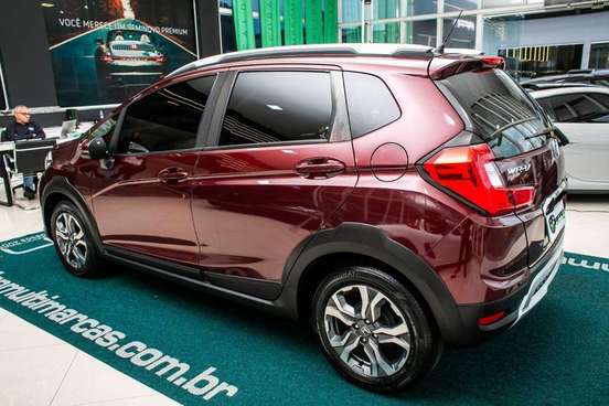 HONDA-WR-V-2018