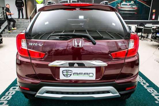 HONDA-WR-V-2018