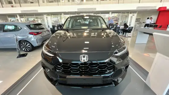 HONDA ZR-V 2.0 i-VTEC GASOLINA TOURING CVT HONDA ZR-V 2.0 i-VTEC GASOLINA TOURING CVT