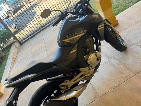 HONDA-CB TWISTER ABS HONDA-CB TWISTER ABS-2022