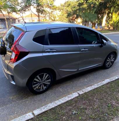 HONDA-FIT-2016