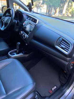 HONDA-FIT-2016