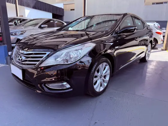 HYUNDAI AZERA 3.0 MPFI GLS V6 24V GASOLINA 4P AUTOMÁTICO HYUNDAI AZERA 3.0 MPFI GLS V6 24V GASOLINA 4P AUTOMÁTICO