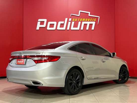 HYUNDAI-AZERA-3.0 MPFI GLS V6 24V GASOLINA 4P AUTOMÁTICO HYUNDAI-AZERA-2012