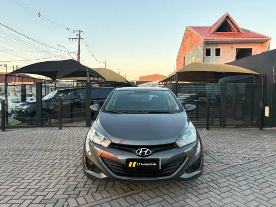 HYUNDAI HB20 1.0 COMFORT 12V FLEX 4P MANUAL HYUNDAI HB20 1.0 COMFORT 12V FLEX 4P MANUAL