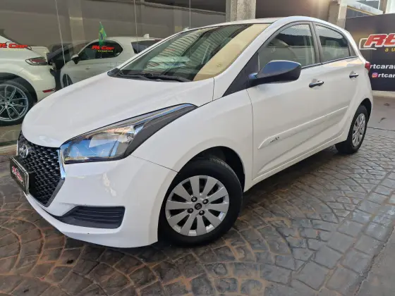 HYUNDAI HB20 1.0 UNIQUE 12V FLEX 4P MANUAL HYUNDAI HB20 1.0 UNIQUE 12V FLEX 4P MANUAL