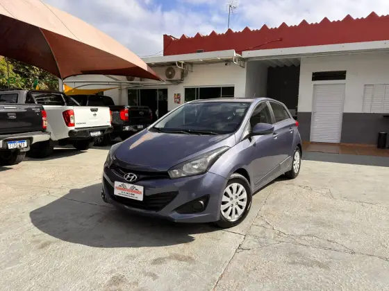 HYUNDAI HB20 1.6 COMFORT PLUS 16V FLEX 4P AUTOMÁTICO HYUNDAI HB20 1.6 COMFORT PLUS 16V FLEX 4P AUTOMÁTICO