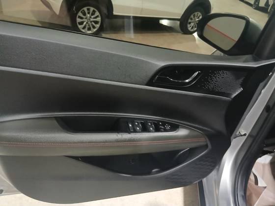 HYUNDAI HB20X 1.6 16V FLEX DIAMOND AUTOMÁTICO