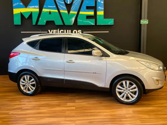 HYUNDAI IX35 2.0 MPFI GLS 16V FLEX 4P AUTOMÁTICO HYUNDAI IX35 2.0 MPFI GLS 16V FLEX 4P AUTOMÁTICO