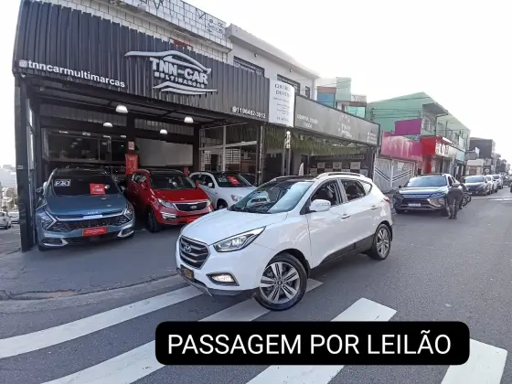 HYUNDAI IX35 2.0 MPFI GLS 16V FLEX 4P AUTOMÁTICO HYUNDAI IX35 2.0 MPFI GLS 16V FLEX 4P AUTOMÁTICO
