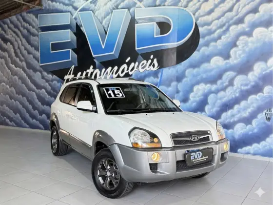 HYUNDAI TUCSON 2.0 MPFI GLS 16V 143CV 2WD FLEX 4P AUTOMÁTICO HYUNDAI TUCSON 2.0 MPFI GLS 16V 143CV 2WD FLEX 4P AUTOMÁTICO