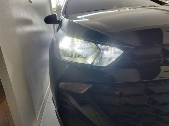 HYUNDAI-HB20-2023