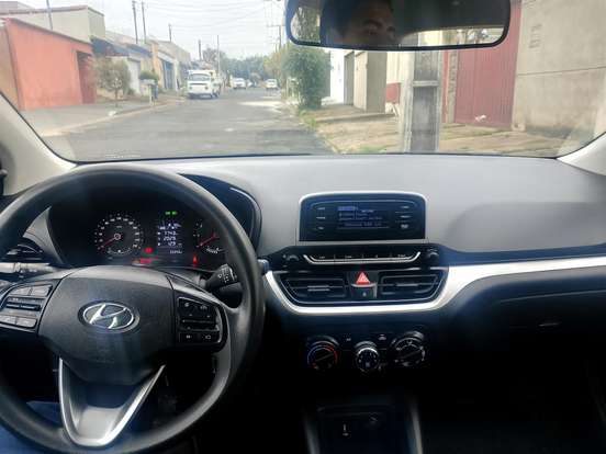 HYUNDAI-HB20-2024