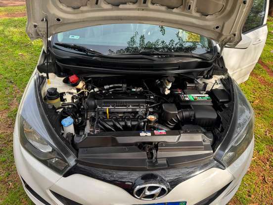 HYUNDAI-HB20S-1.6 COMFORT STYLE 16V FLEX 4P MANUAL HYUNDAI-HB20S-2013