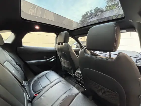 JAGUAR E-PACE 2.0 16V P250 FLEX R-DYNAMIC S AWD AUTOMÁTICO JAGUAR E-PACE 2.0 16V P250 FLEX R-DYNAMIC S AWD AUTOMÁTICO